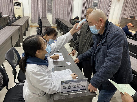 成都癲癇病醫院：責任在心，公益不止，健康相隨|“健康四川”癲癇病救助篩查活動走進廣元市利川區