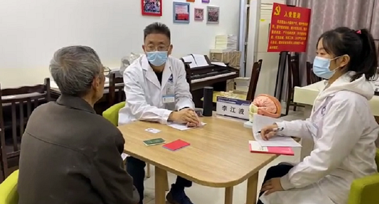 成都癲癇病醫院：責任在心，公益不止，健康相隨|“健康四川”癲癇病救助篩查活動走進廣元市利川區